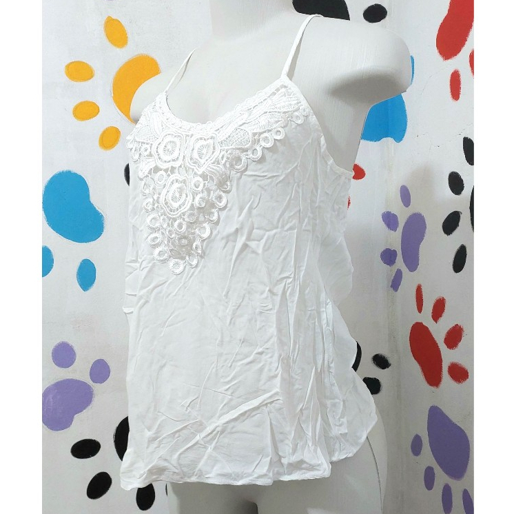 Regata feminina básica soft girl branca tam P com detalhe tecido fino brechó beneficente