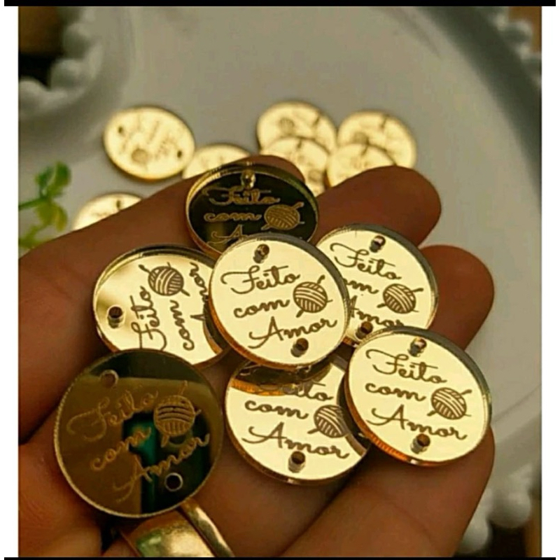 Kit com 30 unidades com escrita Feito com Amor 2X2