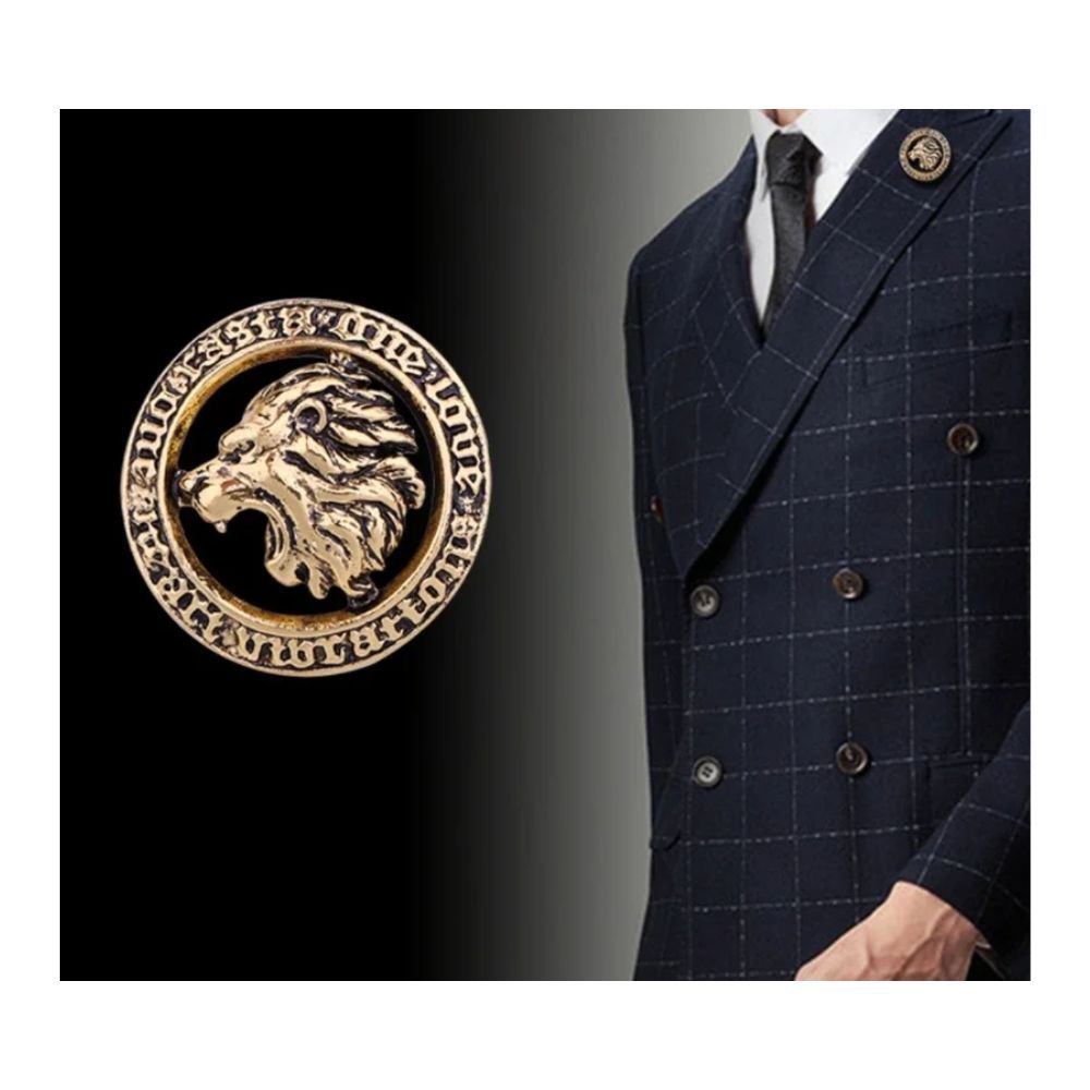 Broche pin leão rustico em Oferta na Shopee