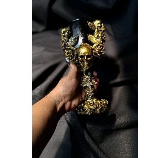 TAÇA LUXO PARA POMBA GIRA DO CEMITÉRIO ROSA CAVEIRA PADILHA DAS ALMAS E CATACUMBAS