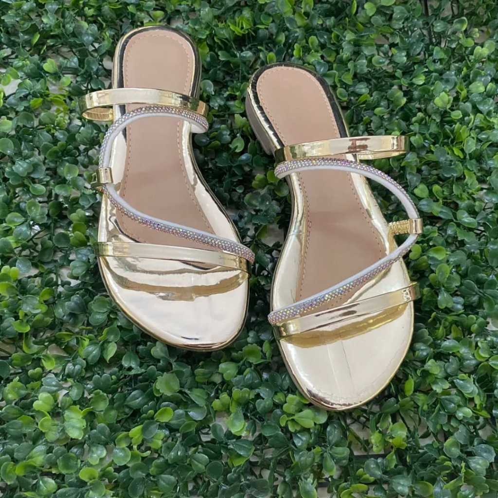 Sandália Feminina Rasteira Cris Strass Moda Verão Sandália Plana Confortável Leve Antiderrapante