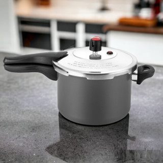 Panela Pressão Profissional 4,5l Antiaderente Fechamento Externo Cozinha Feijoada Restaura...