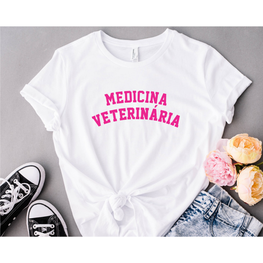 Blusa T-shirt Feminina Medicina Veterinária em Oferta na Shopee