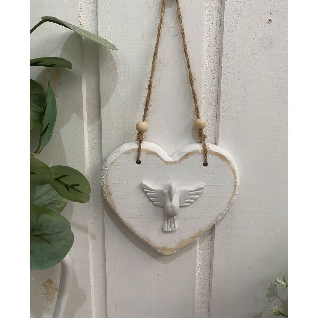 Coração Madeira Espírito Santo/ Decoração Porta /Decoração Batizado/ Lembrança Batizado em Oferta na Shopee