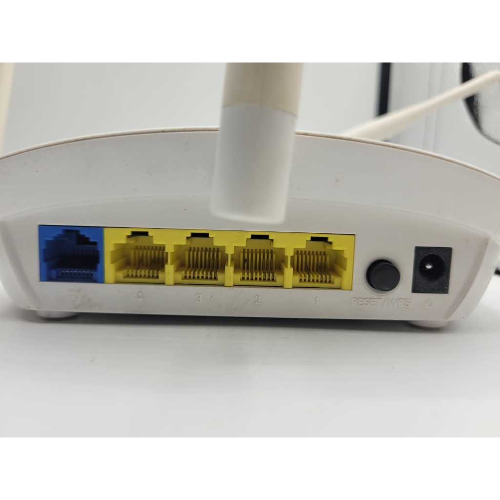 Roteador Intelbras Wireless WRN 240 slim 1 antena com fonte USADO — imagem 2 de 2