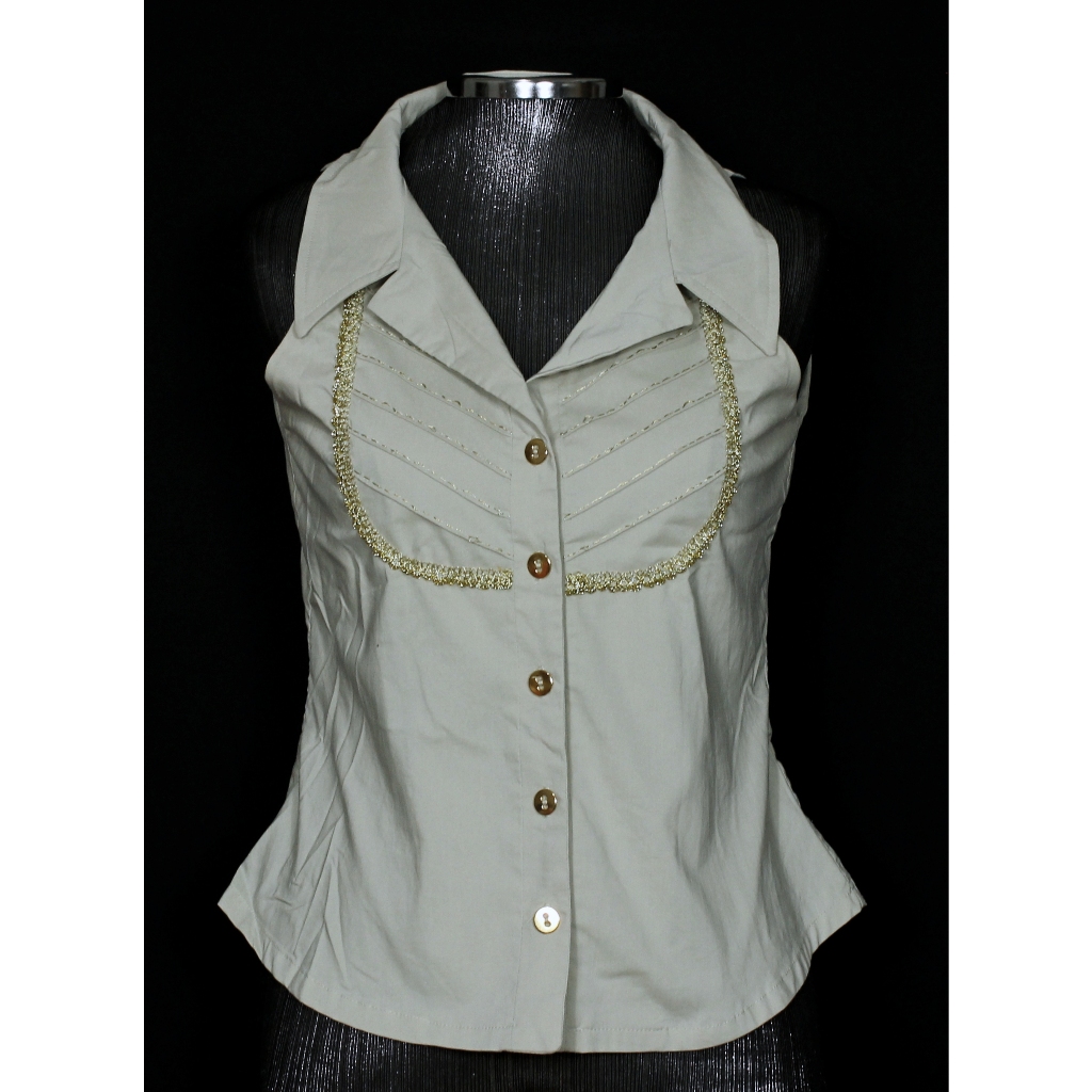 Camisa social alfaiataria feminina Maria Valentina bege e dourado - Veste P - Ref. 1950 (brechó)