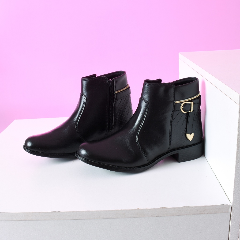 Bota Feminina Cano Curto Médio Coturno Zíper Exclusiva Blogueira Moderna Moda em Oferta na Shopee