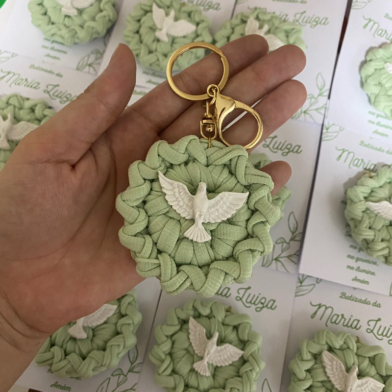 kit 10 Chaveiro Lembrança Divino Espírito Santo com Tag Personalizada  e Chaveiro Dourado / Lembrança de Batizado