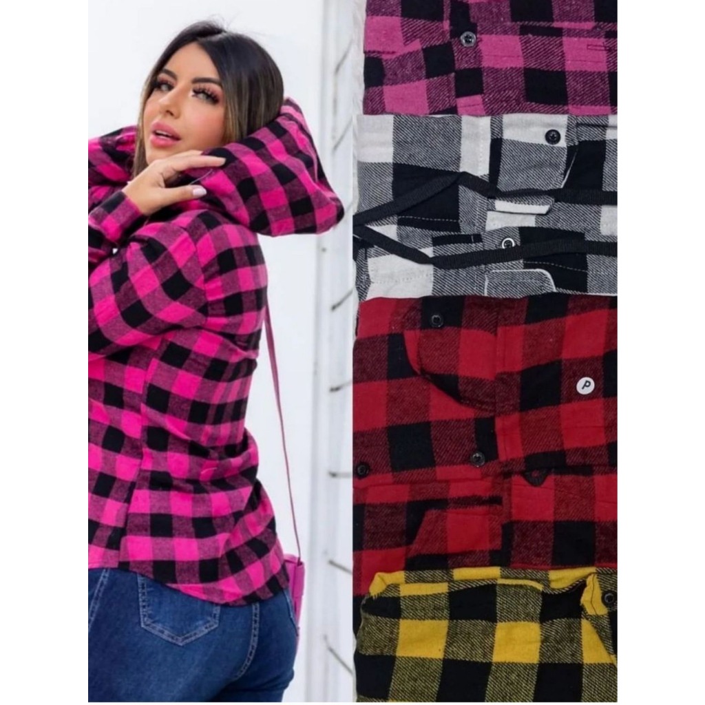 Blusa Camisa Feminina Xadrez Flanelado Com Touca C/ CapuzModelo: Camisa Xadrez Feminina. Caimento Perfeito, Combina Com Qualquer Parte De Baixo, O Xadrez Está Sempre Na Moda.  Tecido: 65% Algodão, 35% Poliéster.  Cores: Verde, Esmeralda, Rosa, Cinza, Verm
