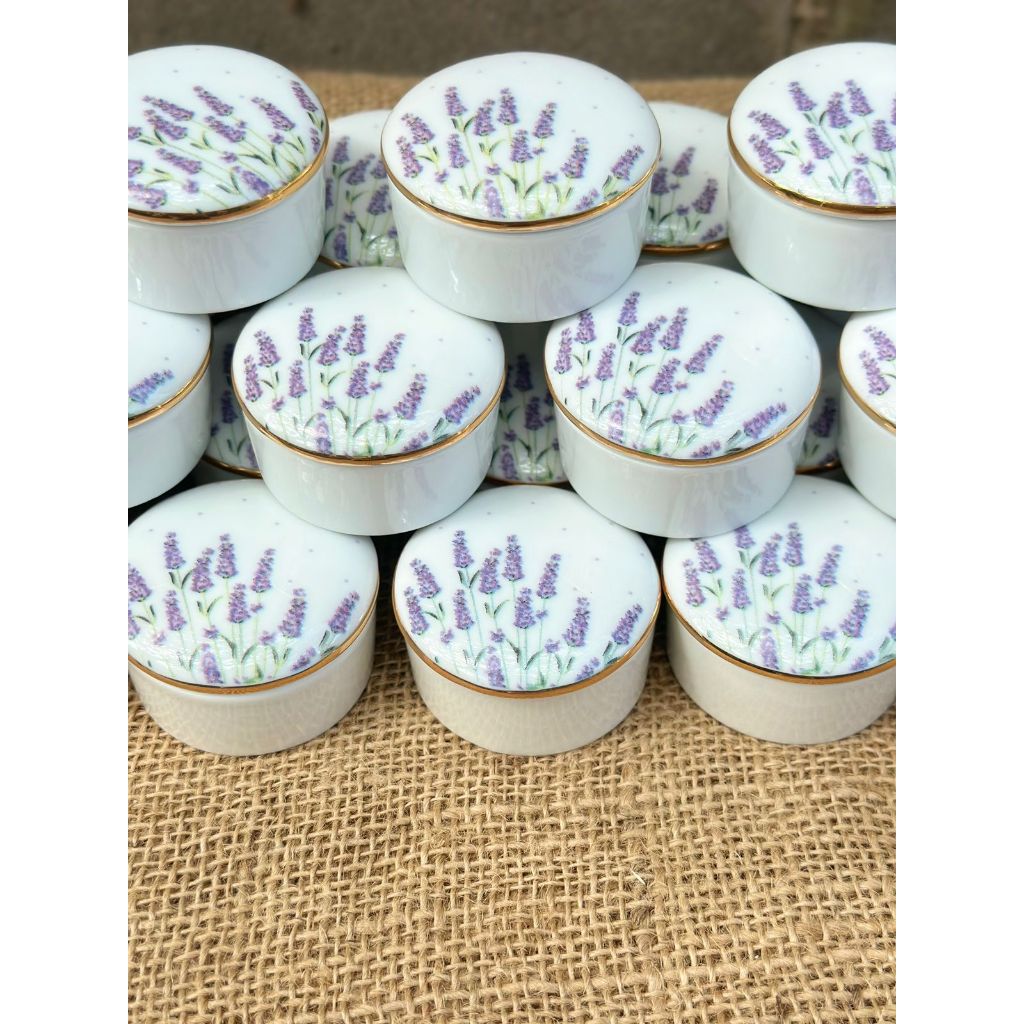 1 Porta Joias Porcelana 6cm Lembrancinha de Casamento Para Madrinhas Personalizado com Lavanda e FIlete Ouro em Oferta na Shopee