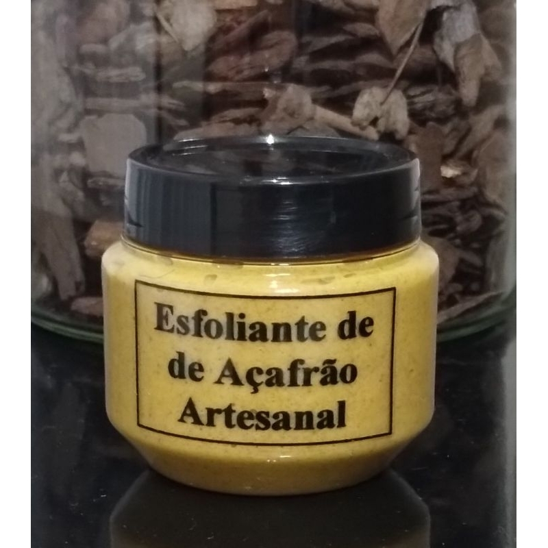 Esfoliante de açafrão clareador
