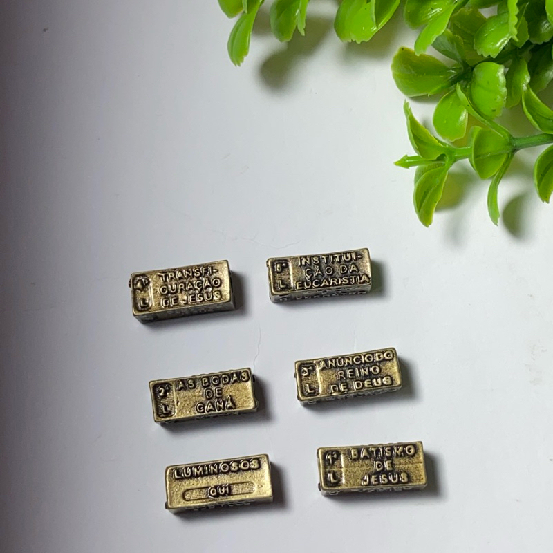 Passante Mistérios para Terço - Kit 6 Passante para Pai Nosso - Contemplações dos Mistérios Ouro Velho em Oferta na Shopee