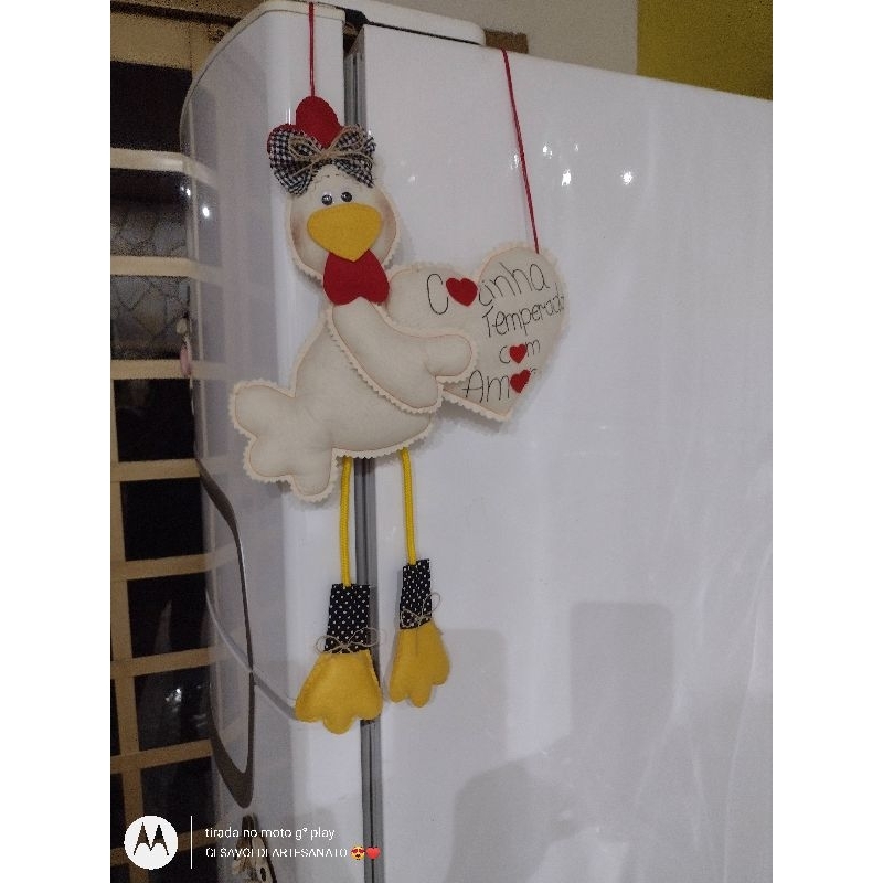 galinha perna de corda(geladeira) em Oferta na Shopee