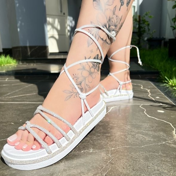Papete feminina pedraria plataforma base alta birken flatform brilho luxo strass amarração luxo (BIANCA)