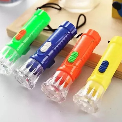 Kit 03 Mini Lanterna Led Tática Portátil Para Uso Ao Ar Livre Trilha Camping Lazer, Mini Lanterna Infantil
