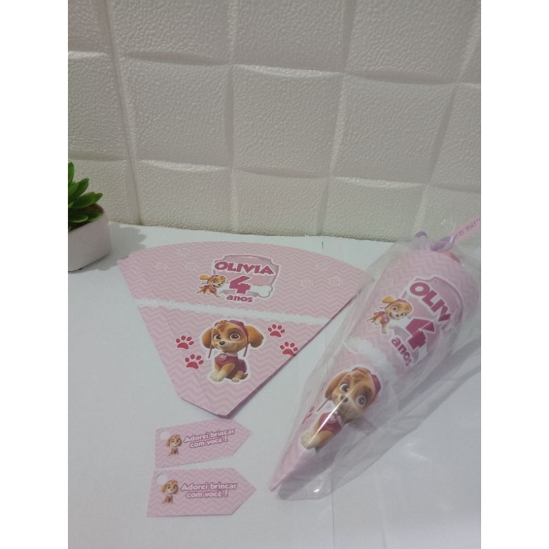 Cone Personalizados para doces e balas-Lembrancinha de aniversário infantil -Fazemos em todos os temas.