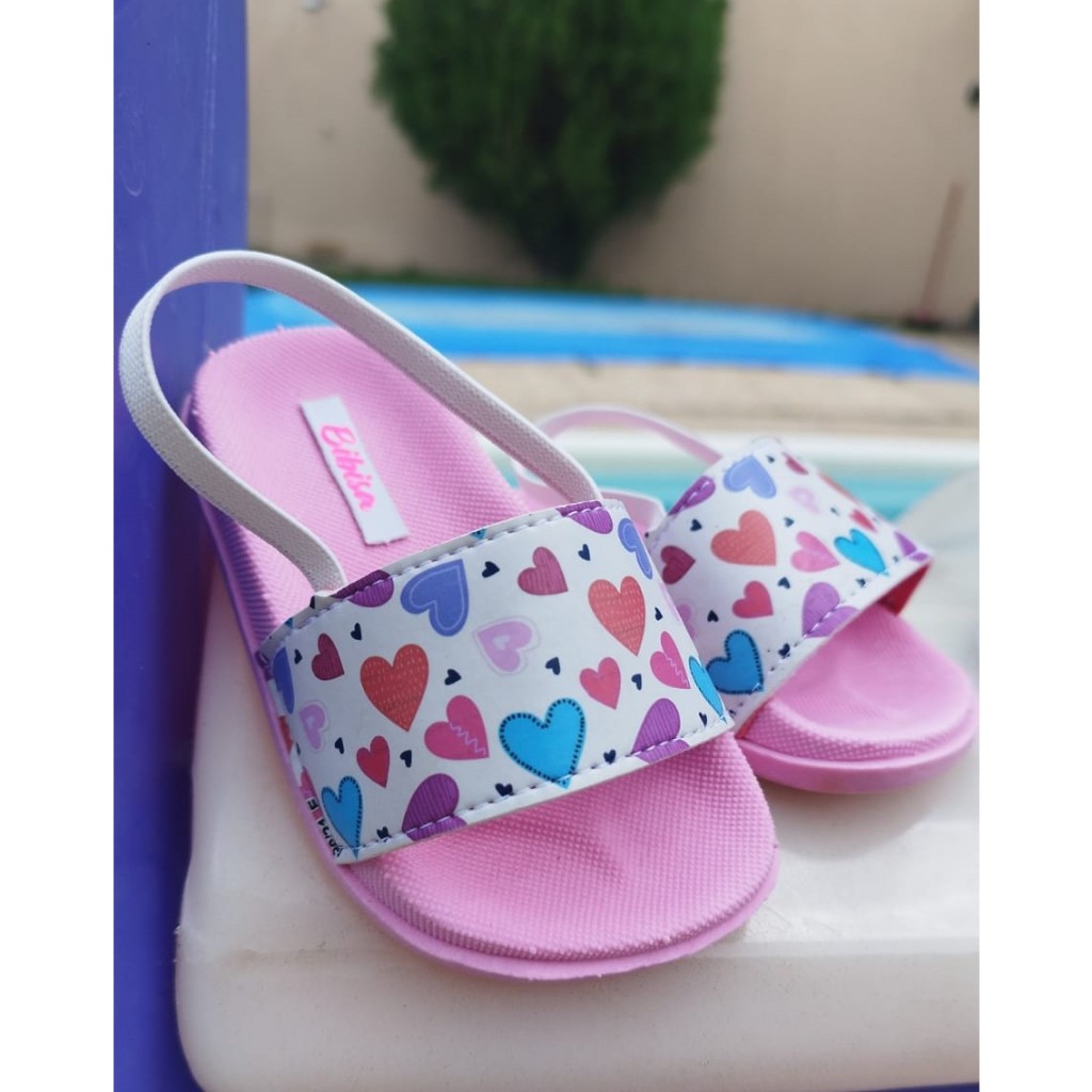 Chinelo Slide Infantil Barbie Menina Blogueirinha Slide Brilhante  Chinelo Bebê em Oferta na Shopee