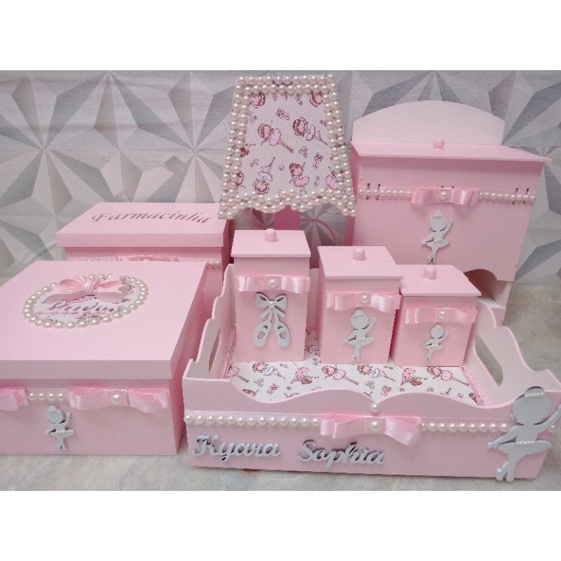 kit higiene bailarina para bebê em MDF com 8 peças