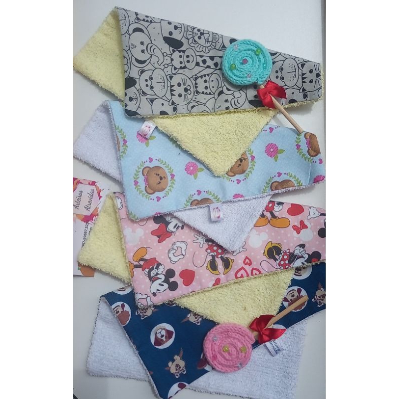 Kit com 02 toalhinhas de boca para bebê. Atoalhado e tricoline 100% algodão. Enxoval/ Gestante