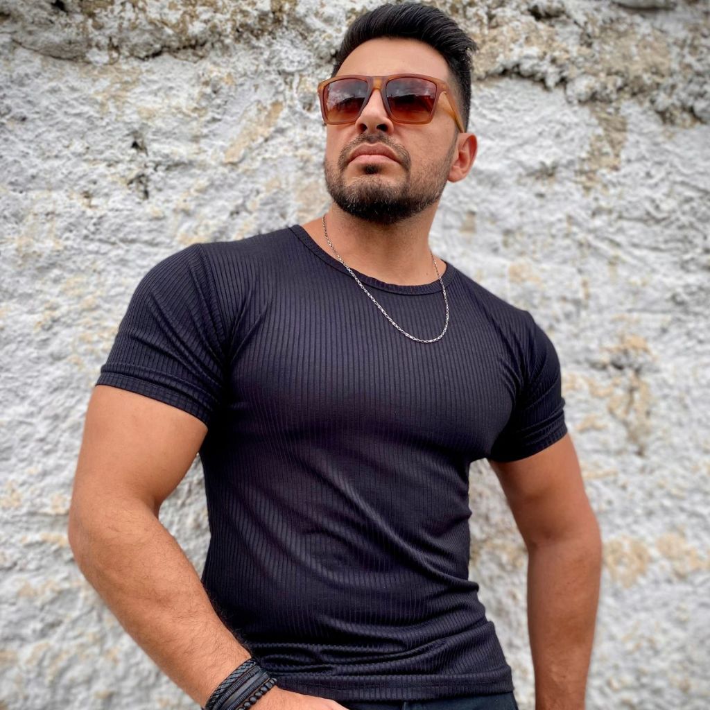 Kit 2 Camiseta Masculina Canelada Estilo Americano Slim Fit