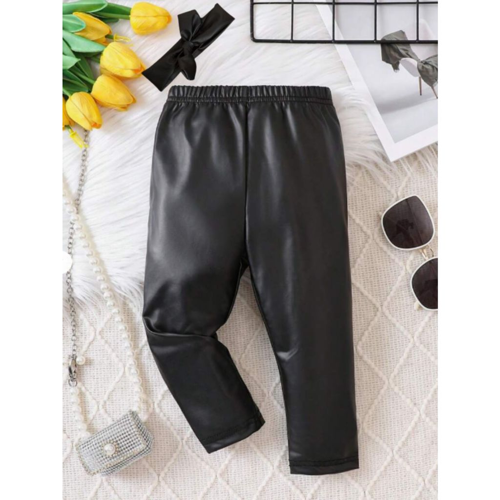 Calça Infantil de Cirrê Tipo Couro com Lacinho Legging de Criança Preta RN a 3 Anos Bebê Imita Couro em Oferta na Shopee