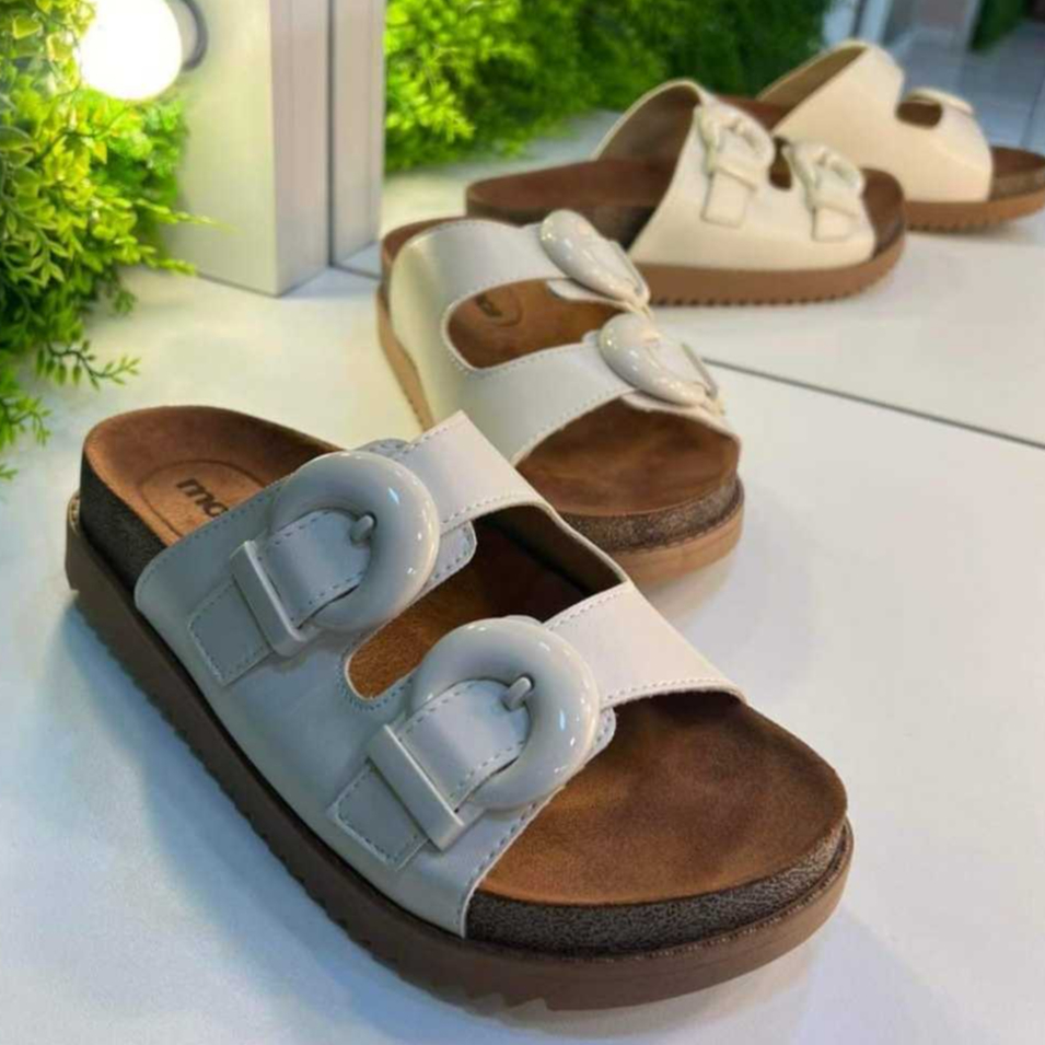 Papete Birken Moleca Cor Branco com Marrom Modelo 5500.103  Plataforma Com Fivelas Tratorada Lançamento 2024 Mega novidade Venha conferir