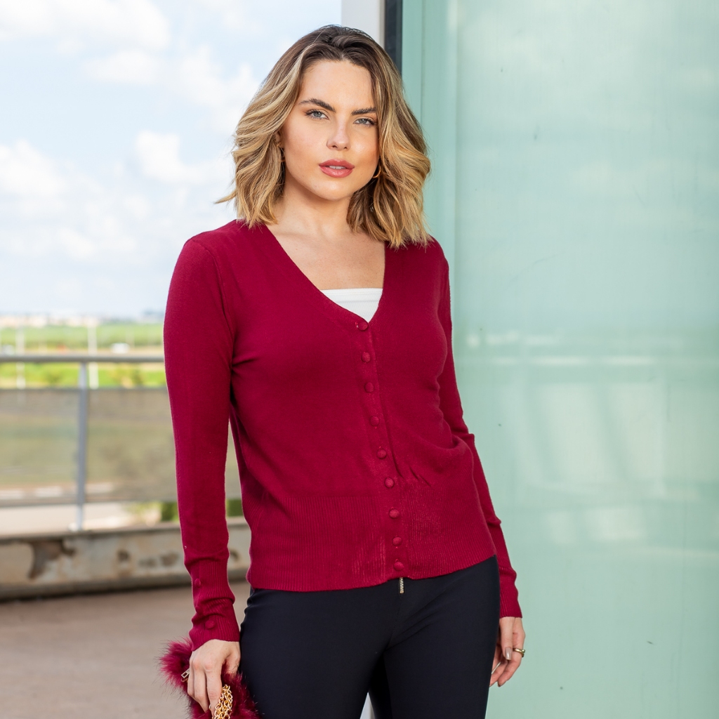 Casaco Cardigã Feminino Tricô com Botões Suéter Liso Inverno Fashion Confortável