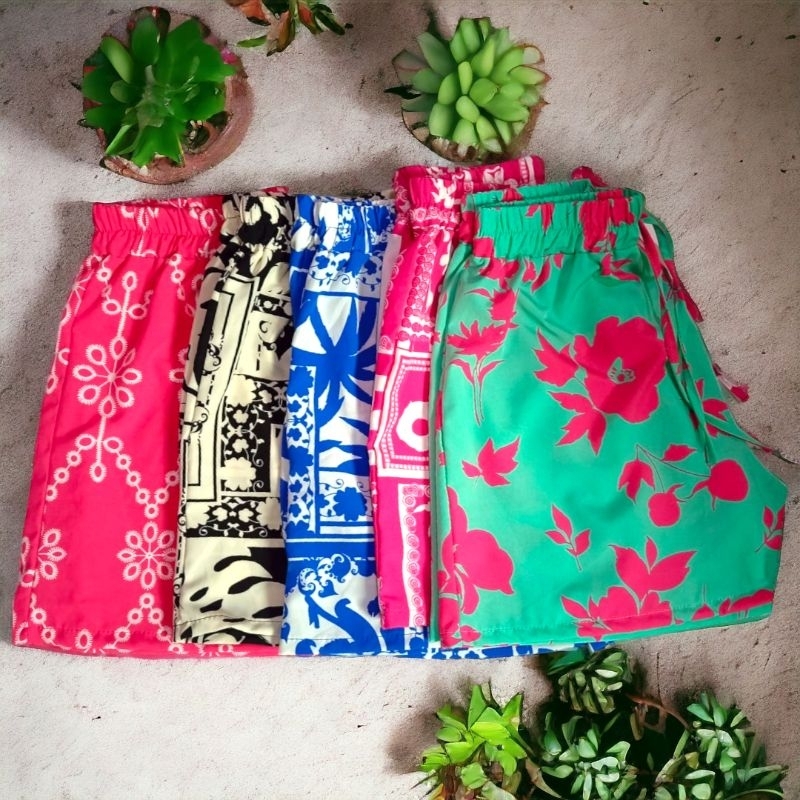 kit 3 shorts viscose estampados cintura media cores vivas e vibrantes moda primavera verão.