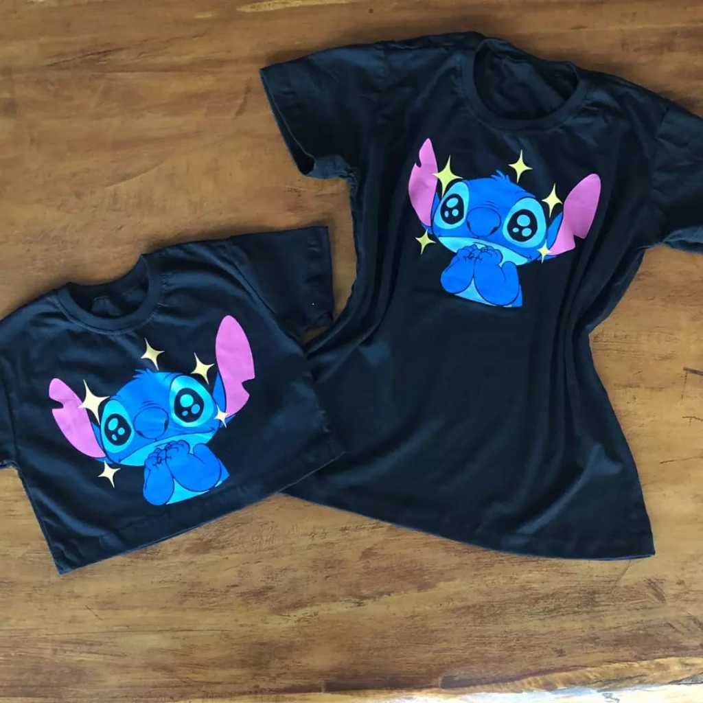 Kit mãe e filha T-shirt ou cropped adulto + cropped infantil cor preta personagem stitch brilho