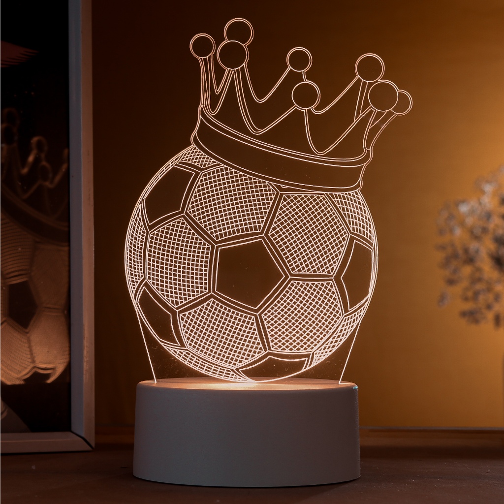 Luminária LED 3D de Mesa / Luz Noturna Presente Criativo / Decoração - bola com coroa, bola de futebol, bola, futebol