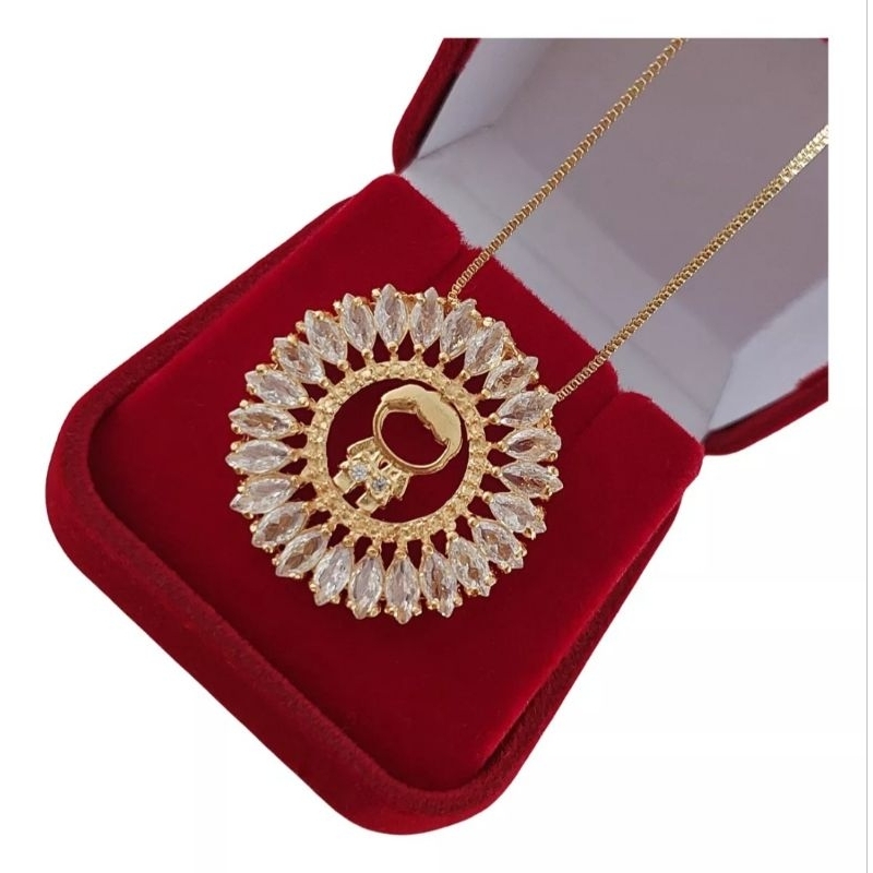 Colar mandala filhos menino filho pedraria em zircônias banhado a ouro 18k