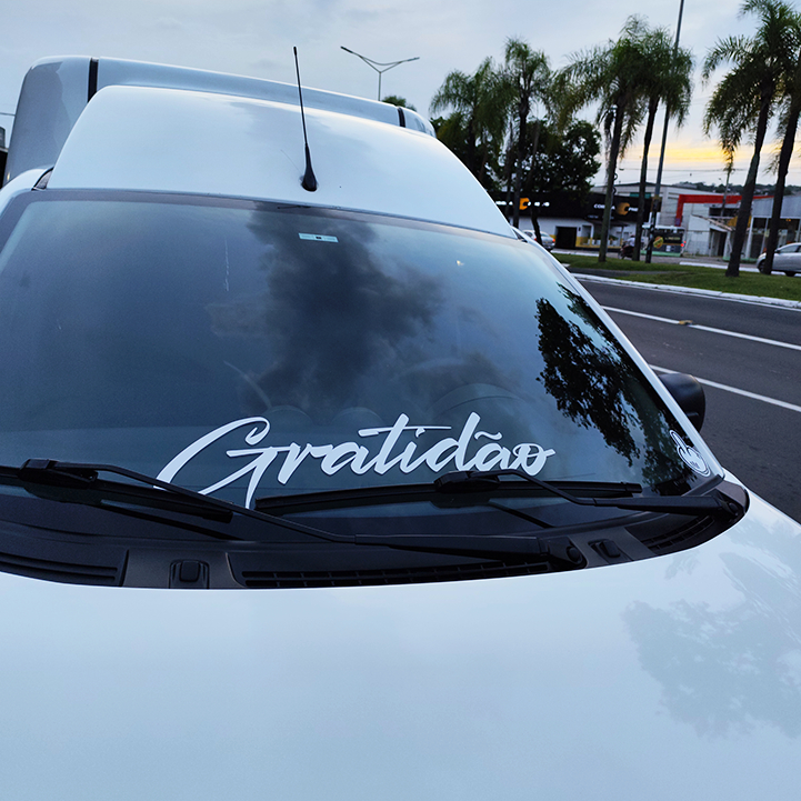 Adesivo para Parabrisa - Gratidão - Carro - Em Recorte em Oferta na Shopee