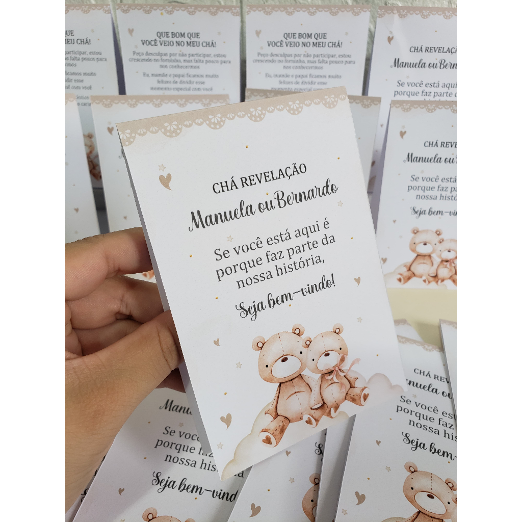 Centro de mesa agradecimento personalizado chá revelação ursinhos em cores neutras bege