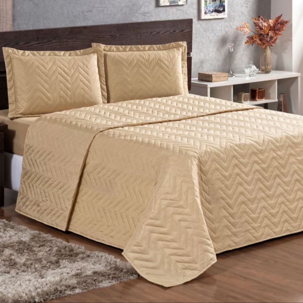 Kit Colcha Cobre Leito Luxo Casal Padrão 03 Peças Matelado Com Porta Travesseiro