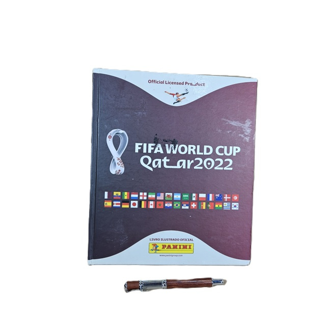 Album Capa Dura Copa Do Mundo Qatar 2022 Incompleto