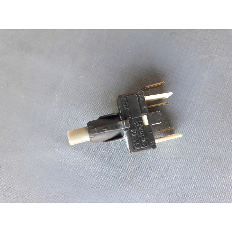 Interruptor 3 pinos da secadora Brastemp bsr10abana usado