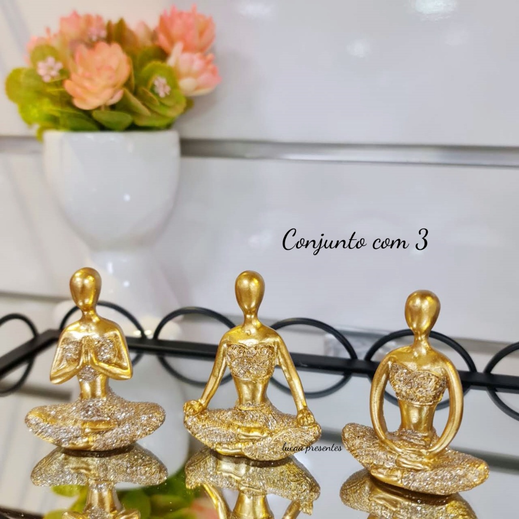 Imagem Trio Decorativo Yoga com glitter Meditação Em Resina meditando posição enfeite rezando