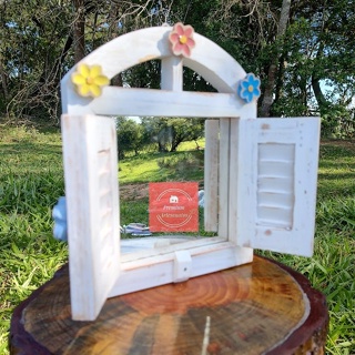 Janelinha Rústica Com moldura Branca E Espelho Madeira Pátina em Oferta na Shopee