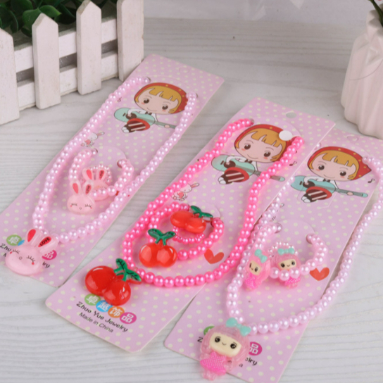 Kit 3 Conjuntos Colar/Pulseira e Anel de Miçangas infantil Pérola 3em1/Muito modelos em Oferta na Shopee