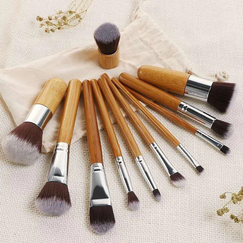 New 11 Bamboo Handle Makeup Brush Set Loose Powder Blush Eyeshadow Brush Beauty Tool