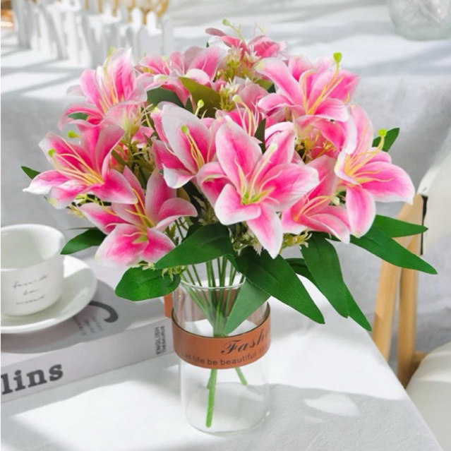 Buquê de Lírio Artificial com 5 Flores Decoração Casamento Arranjos Decorar Festas casa - YNH802256 em Oferta na Shopee
