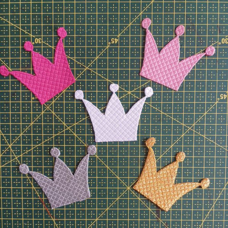 Patch bordado termocolante Coroa media
