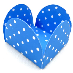 Forminhas para Doces 4 Pétalas Poá Azul e Branco 50 unidades NC Toys - Rizzo Distribuidora