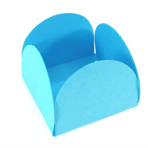 Forminhas para Doces 4 Pétalas Azul Céu 50 unidades NC Toys - Rizzo Distribuidora - Home & Living