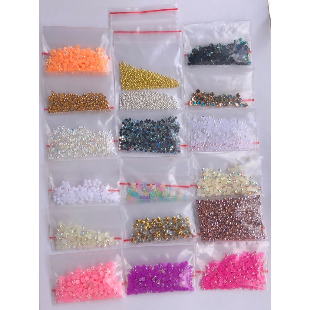 Kit Iniciante Pedrarias Para Unhas Caviar Metal Margaridas