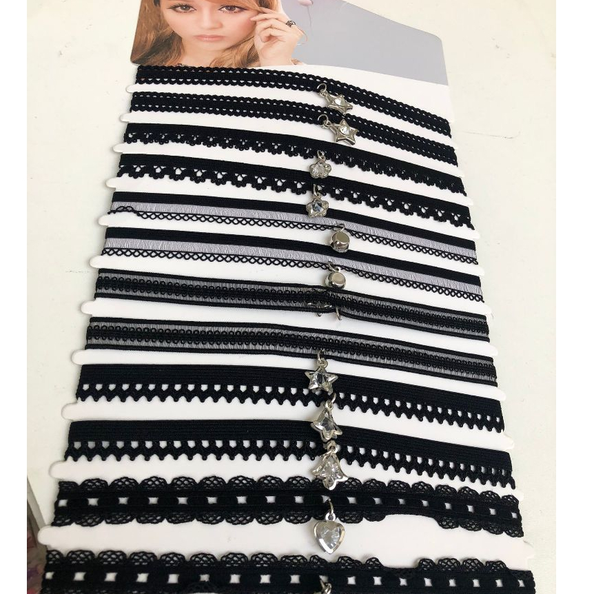 Colar Gargantilha Choker Com Renda Rendinha Preto e Pingente em Oferta na Shopee