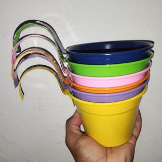 06 Vasos Cachepô De Pendurar Gancho 10 Centímetros de altura Em alumínio Palite em Oferta na Shopee