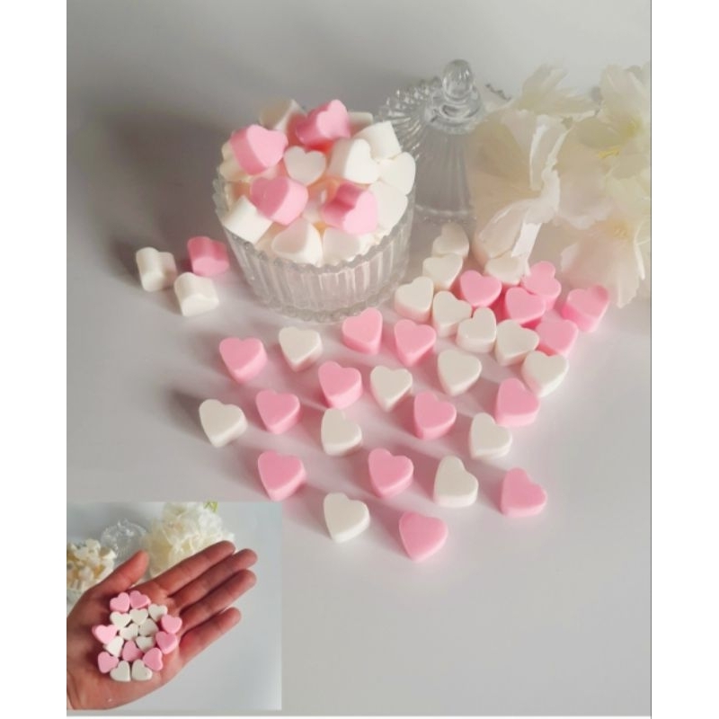 Mini Corações De Sabonete Artesanal Para Lembrancinha Casamento / Maternidade kit com 100 unidades