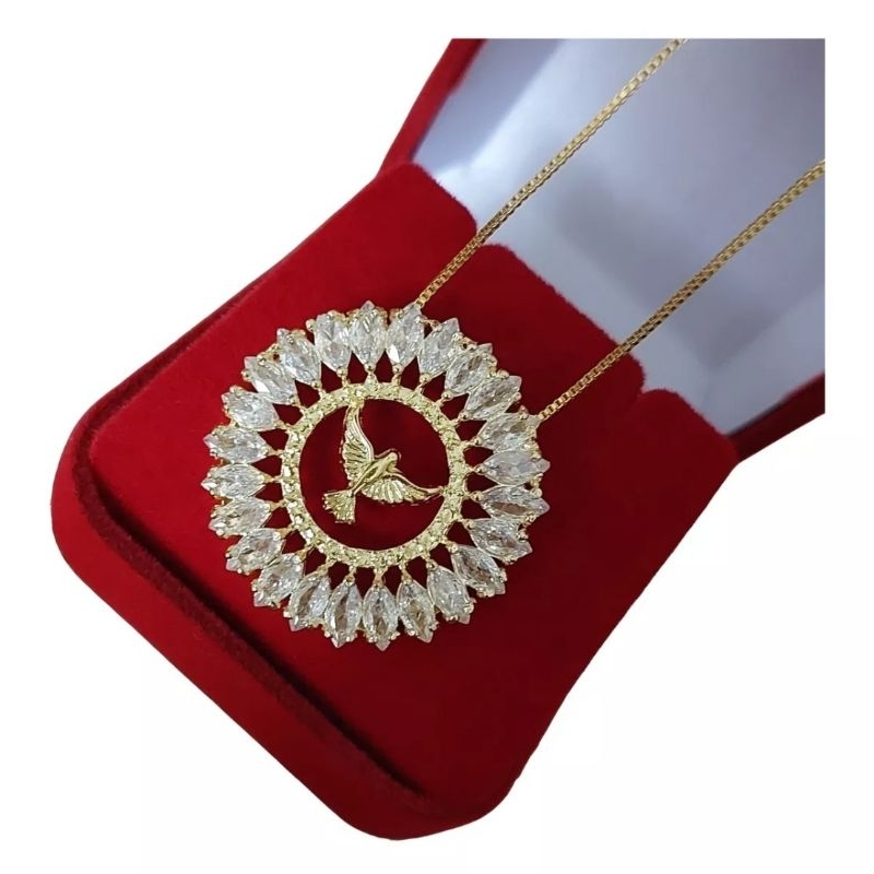 Colar mandala divino espirito santo com zircônias cravejadas banhado a ouro 18k