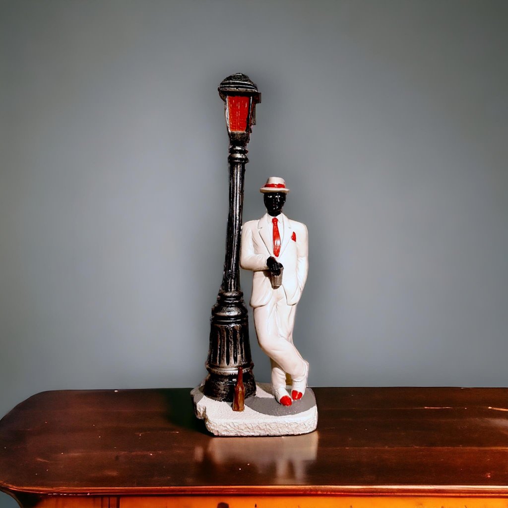 Zé Pilintra No Poste Imagem Umbanda Candomblé Orixá Em Resina Decor